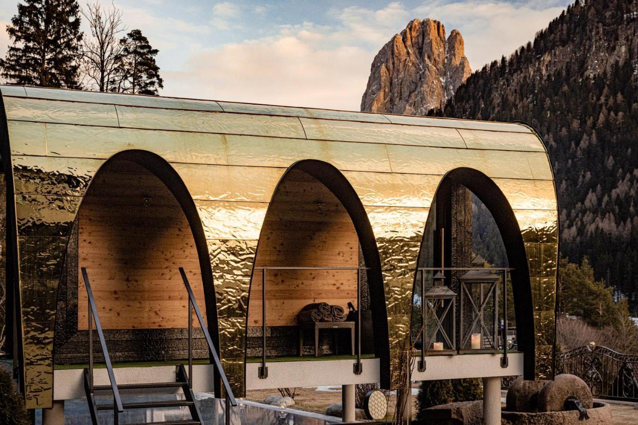 Alpin Garden Luxury Maison & Spa - Adults Only أورتيسايْ المظهر الخارجي الصورة
